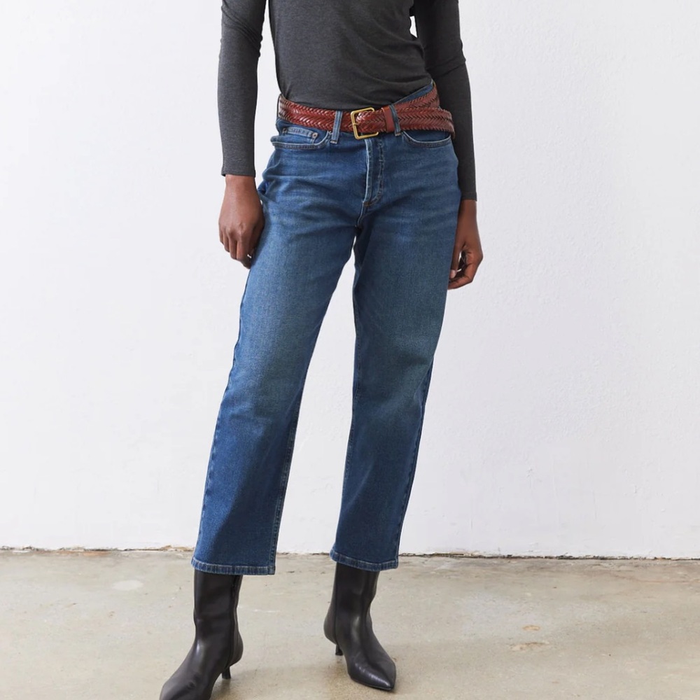 Ruti The Crop Mid-Rise Straight Jean in midtown size M